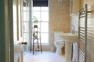 Queen Margarets Lodge