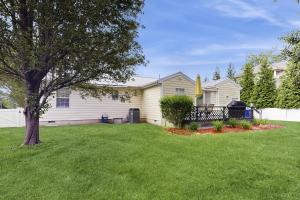 Mooses House --- 70 Radcliffe Rd.