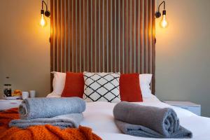 The Court Yard Apartment - Fantastic location!