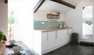 The Penthouse Queen Margarets Lodge