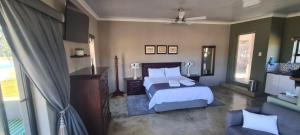 Waterfront Cottage 121