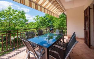 2 Bedroom Pet Friendly Home In Lazarici