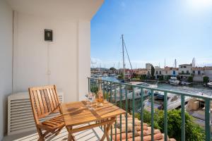 Studio rénové avec vue mer