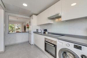 New spacious townhouse in Marbella