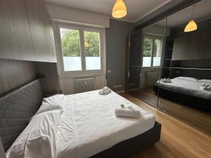 Metro Famagosta - Modern Suite Free WiFi & Parking