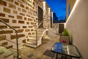 Elements Syros Apartments