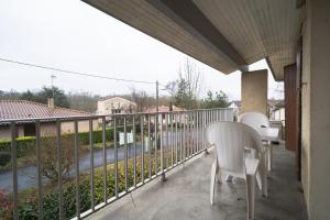 Les Mimosas - App 07 - Appartement Cosy Clim Balcon 1er étage