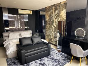 Delta9 Phrakanong 3 mins BTS Phrakanong