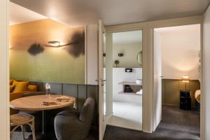 Hotels Hotel L'Adresse - Entierement renove : photos des chambres