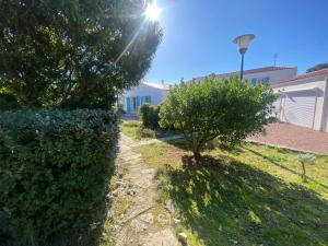 Maisons de vacances Ile d oleron Vertbois, Villa Bois Piscine et mer : photos des chambres