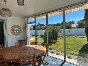 Maisons de vacances Ile d oleron Vertbois, Villa Bois Piscine et mer : photos des chambres