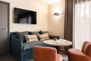 Hotels Hotel L'Adresse - Entierement renove : photos des chambres