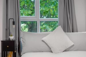 Maple Avenue Hububb Stay