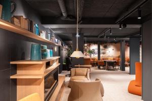 Hotels Hotel L'Adresse - Entierement renove : photos des chambres