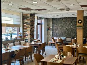 Хотел Аква Варвара - Минерални басейни и релакс