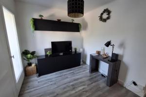 Appartements Le Balcon du Port- private parking : photos des chambres