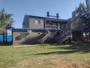 Cabañas y Bungalow " La Comarca"