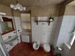 Zweibettzimmer mit eigenem Bad