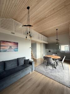 Gray House apartment