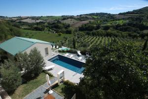 Le Cune, Apt La Terrazza - AC, Pool & Jacuzzi