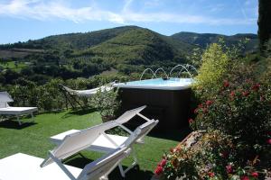 Le Cune, Apt La Terrazza - AC, Pool & Jacuzzi