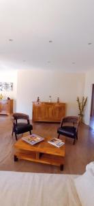 Villas Le Perignan maison 3 chambres piscine : photos des chambres