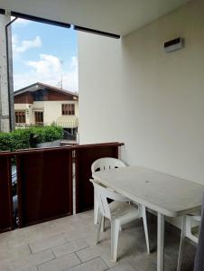 Three-Bedroom Deluxe Apartment