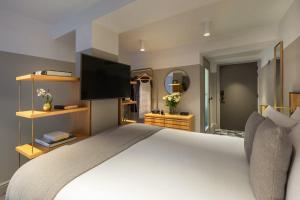 Hotel Cozy Cove By IGI Ariport
