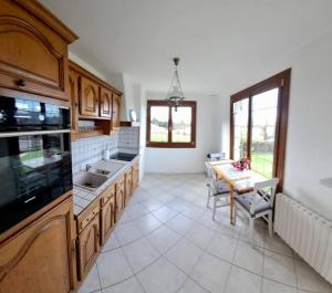 Maisons de vacances Gite entre Mer et Vallee a Embreville : photos des chambres