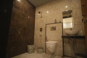 Hotel Bhopal Inn by Ten On Ten Stays
