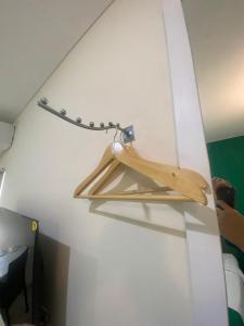 AI Hotel Kuta - 15 Second to the Beach and 1 Minute to Airport by Micky Studio