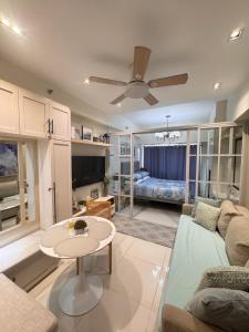 Luxury Condo with a view of Manila Bay