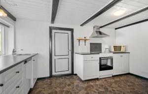 Nice Apartment In Ulfborg With Wifi