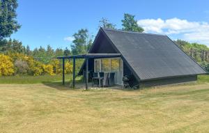 2 Bedroom Amazing Home In Spøttrup