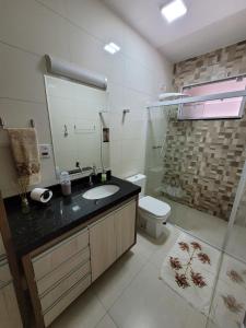 Edícula com estacionamento privativo, a uma quadra do Shopping Oriente - Casa da Sensei