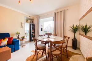 Amplo apto com 03 quartos para locação! 0491