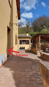 Rustic Tuscan Retreat A Cozy Escape Near Siena