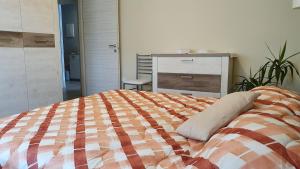 stazione a 500 mt - parcheggio e WiFi - moderno e tranquillo - Bartolino
