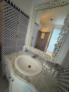 Domina coral bay private home