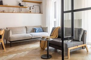 Szmulki Loft Warszawa by Aparo - Metro, Koneser, Stare Miasto, Dworce, Spacer nad Wisłą, Winda, Balkon