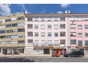 HOUZE_4 room flat in Lisbon Centre near Zoo