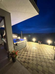 View&Wine Jacuzzi -Tuheljske toplice