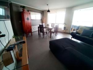 Smart Host Rentals- Estilo y espacio frente al mar