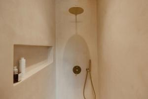 Maisons de vacances Provencal Mansion In The Heart Of Fontaine De Vaucluse : photos des chambres