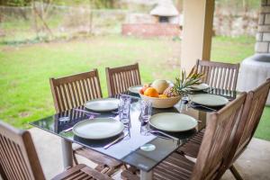 Appartements Le Jardin Secret Nature Spa parking jardin 1500m2 : photos des chambres