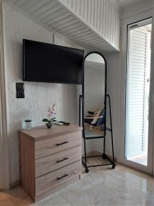 Samos Paradise Studios and Apartments 1