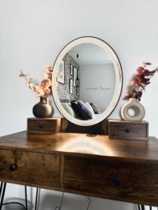 Archway Retreat with Easy City Access