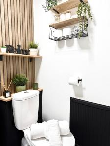 Archway Retreat with Easy City Access