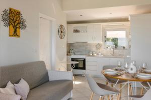 Panorama Fanari studios and apartments