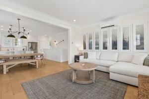 Tori Pines by Seabrook Hospitality